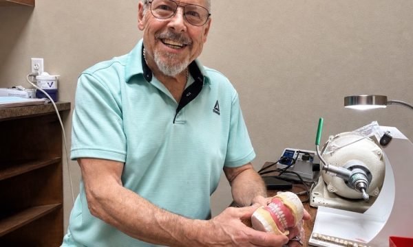 Full and partial dentures patient resource from Star Dental